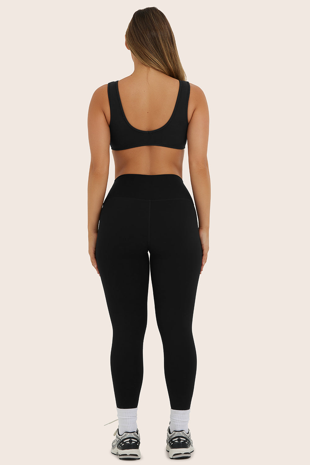 Sportbody Sporty Mid-Rise Leggings - Onyx - Image 3