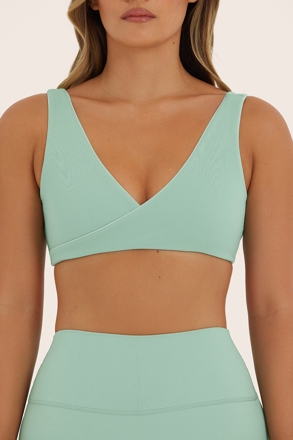 Breathe 1.0 Contrast Wrap Bra - Julep - Image 3