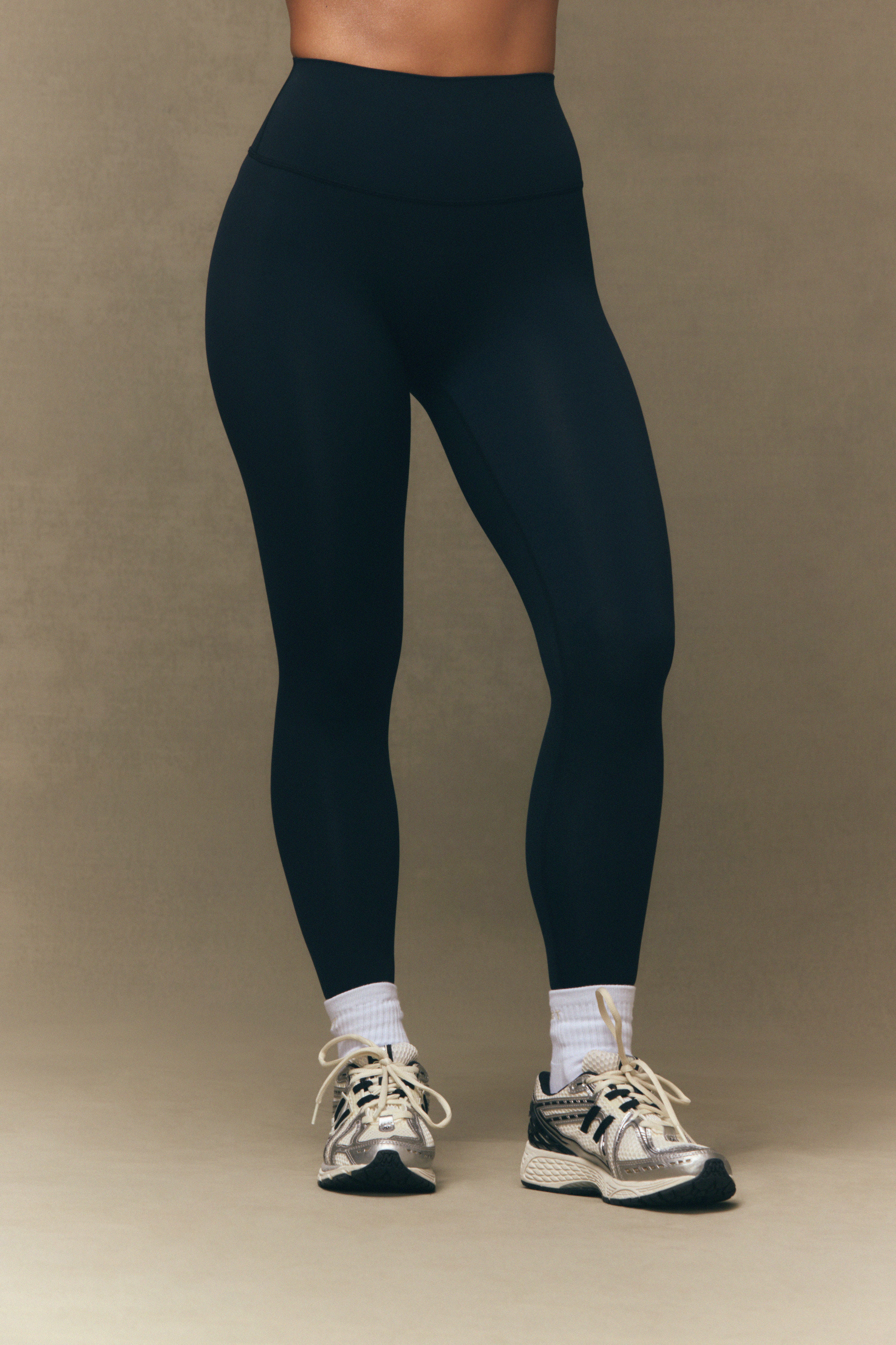 Breathe 1.0 High-Rise Leggings - Onyx