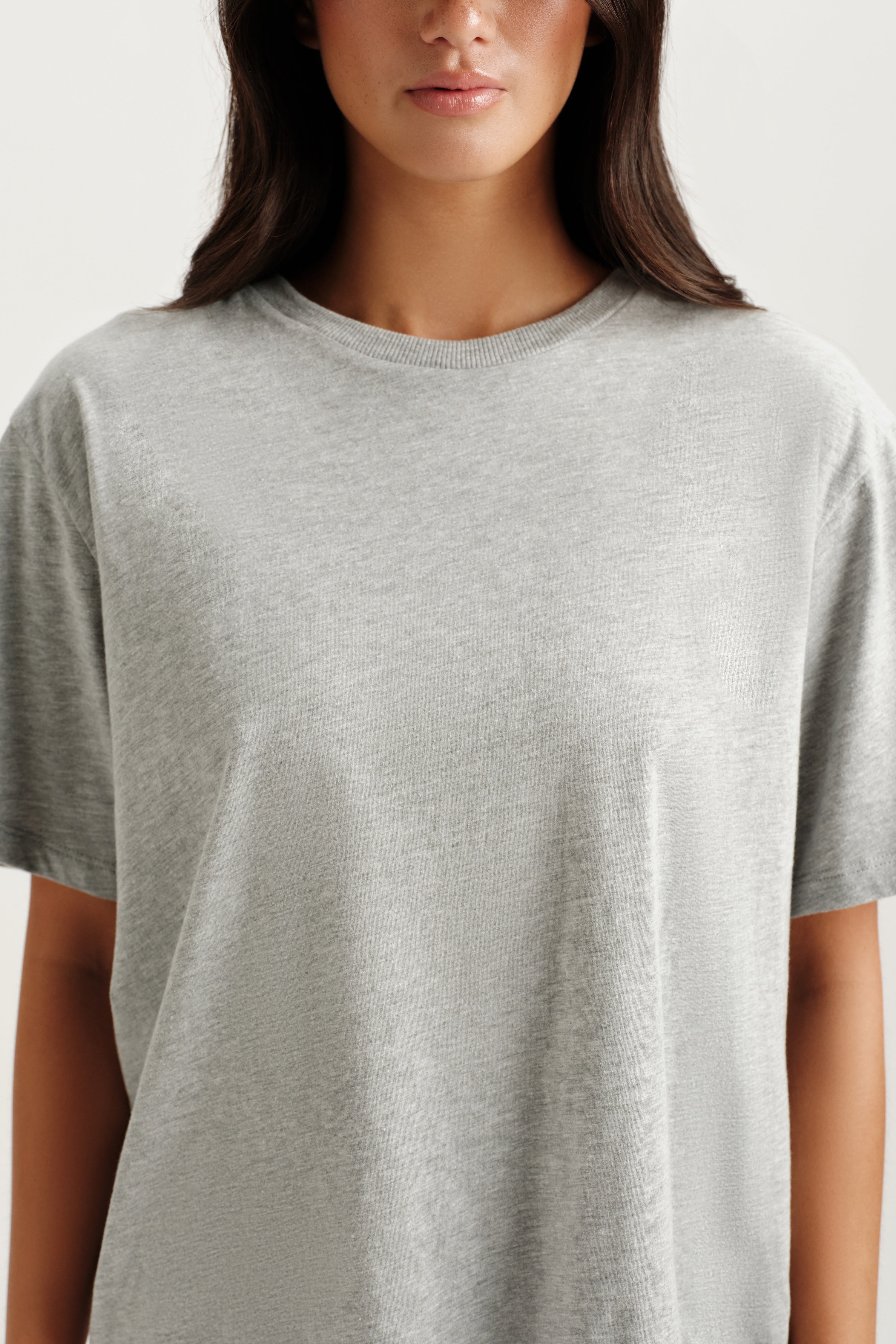 Classic Cotton Daily Boyfriend Tee - Fog Heather Grey - Image 5