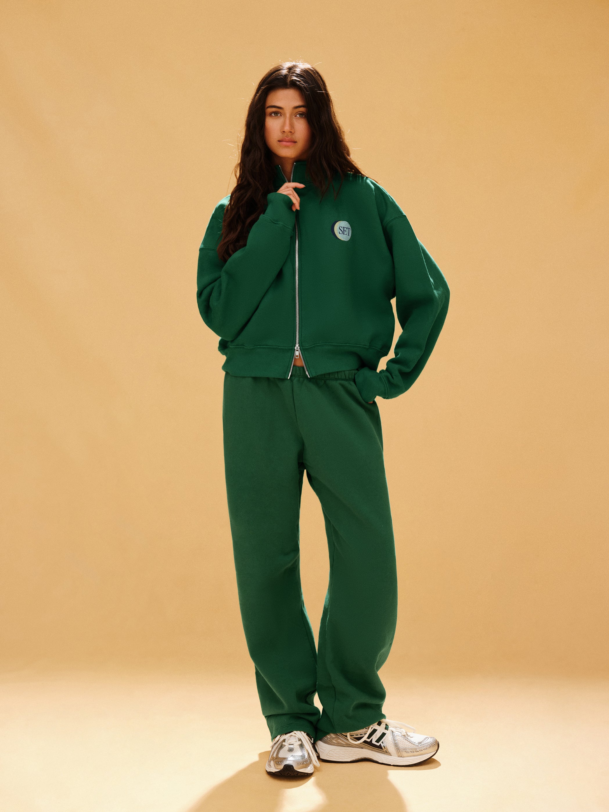 Alternative view of Midweight Sweats Staple Straight Leg Sweatpants - Lawn