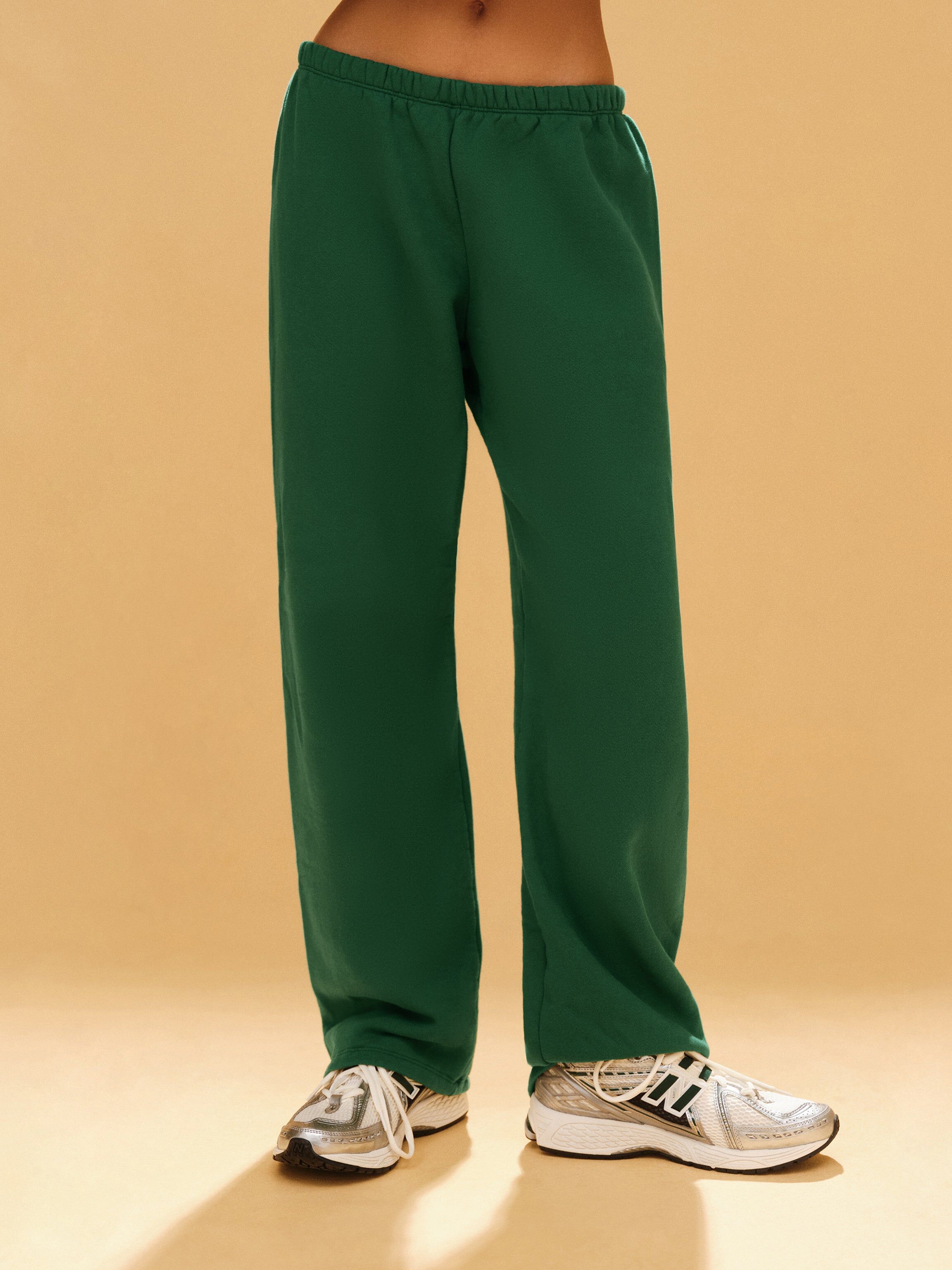 Midweight Sweats Staple Straight Leg Sweatpants - Lawn - Image 4