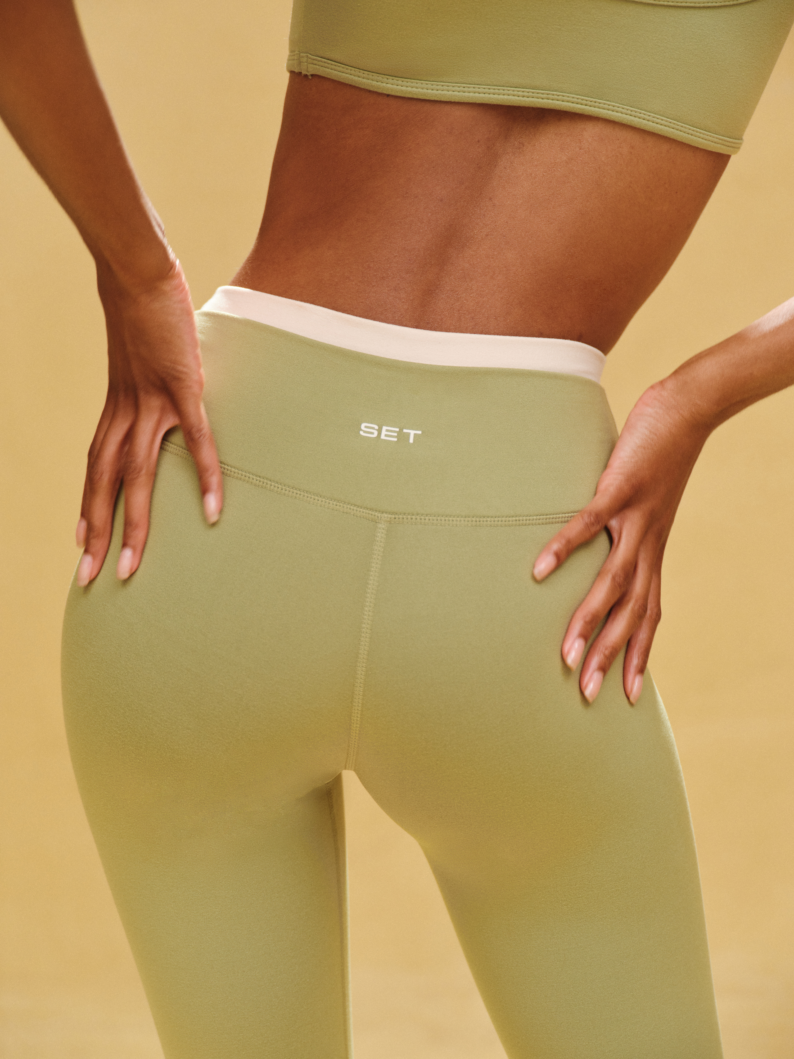 Formcloud Cloud Control Leggings - PiÑA - Image 4