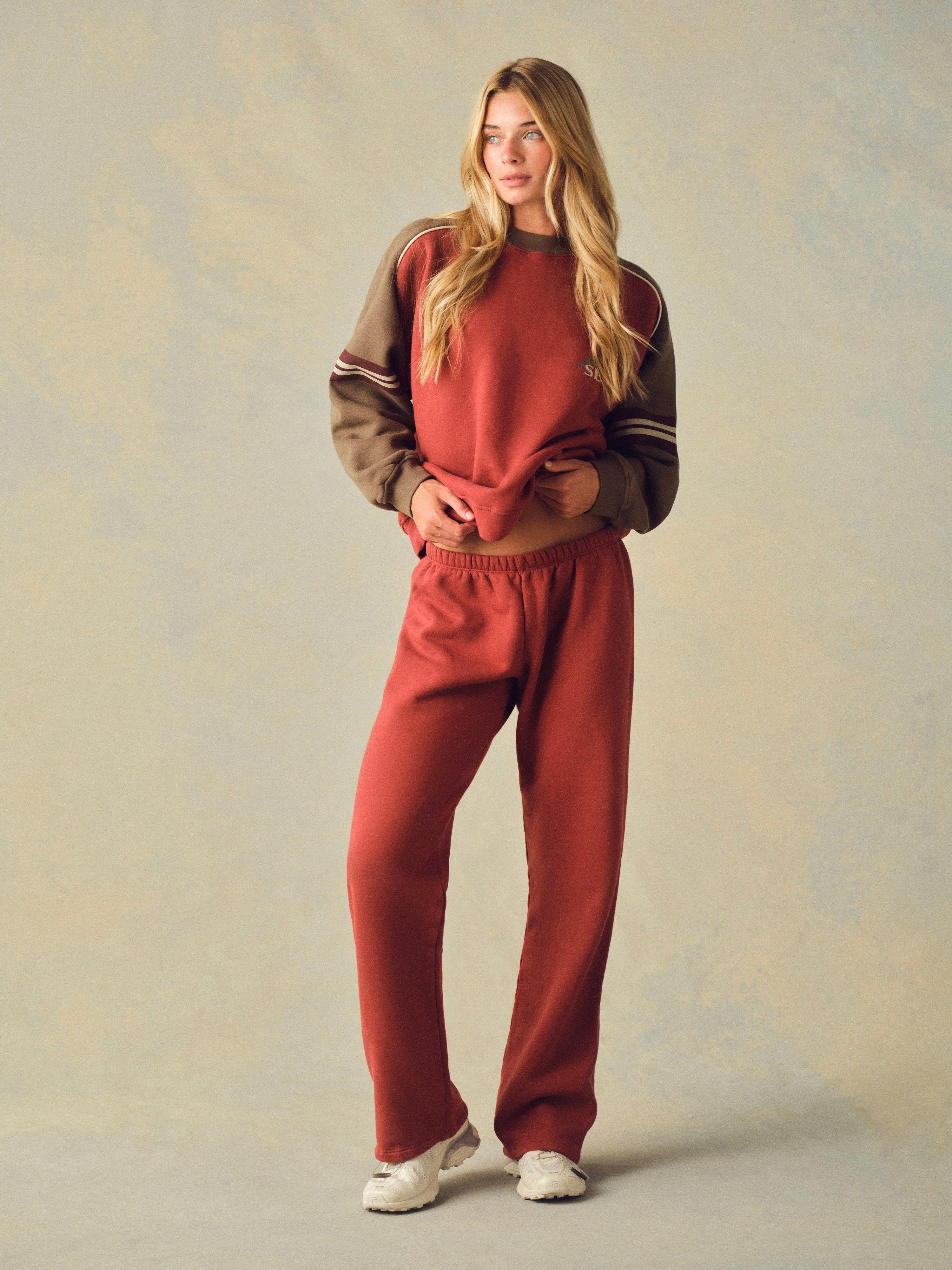 Midweight Sweats Staple Straight Leg Sweatpants - Sweet Tea