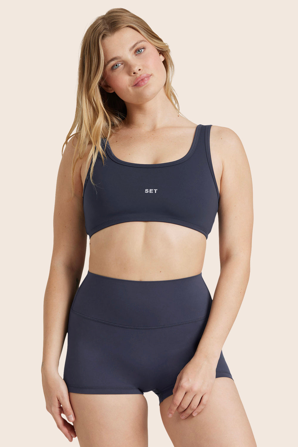 Breathe 1.0 Scoop Bra - Spades