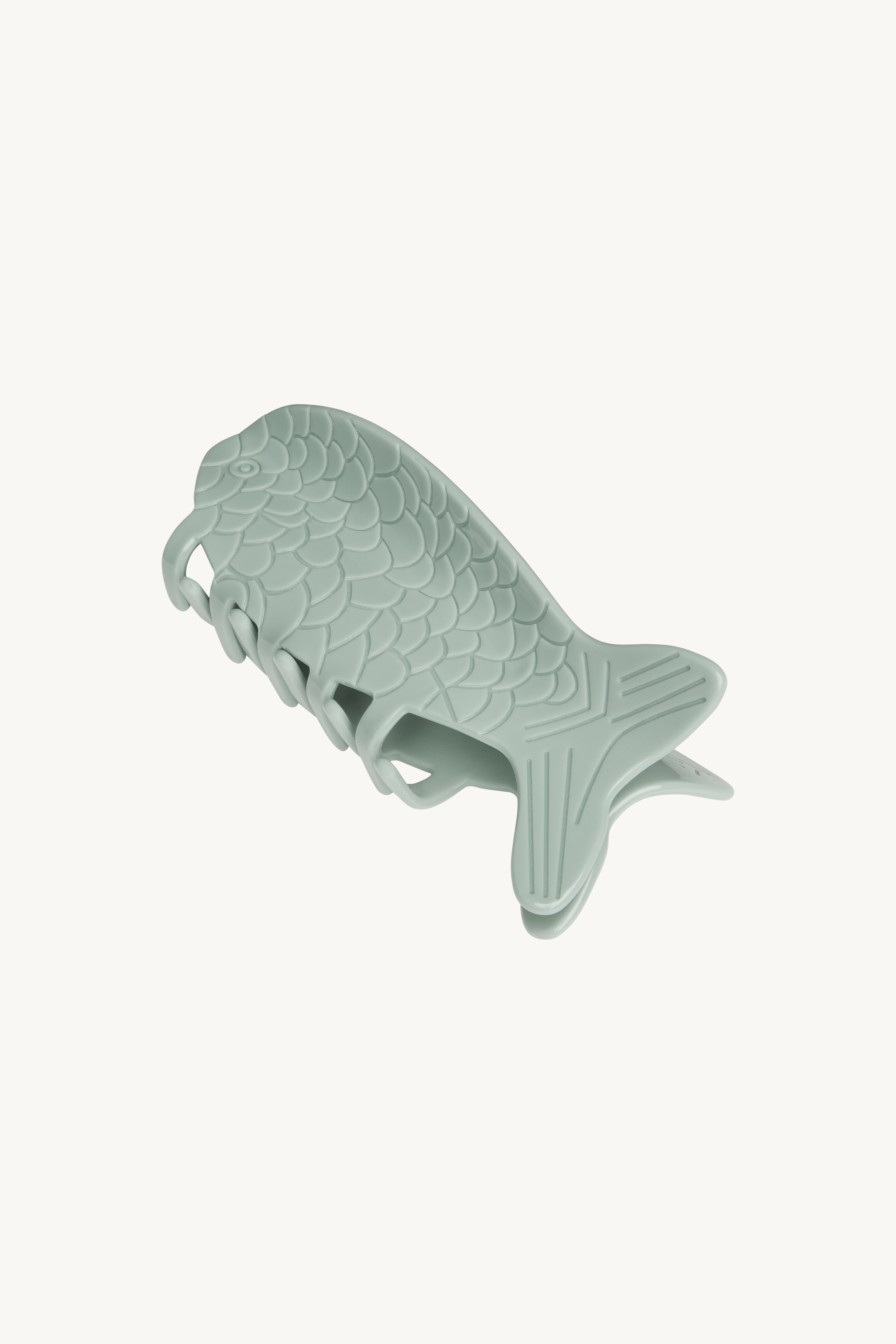 Alternative view of Resort Fish Claw Clip - Vista